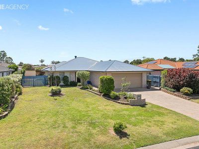 6 Banks Court, Torquay