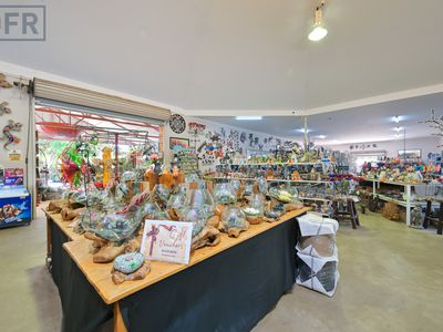 899 & 911 Thomas Road, Anketell