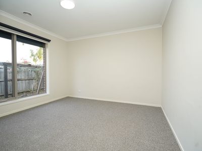 74 Banjo Circuit, Lynbrook