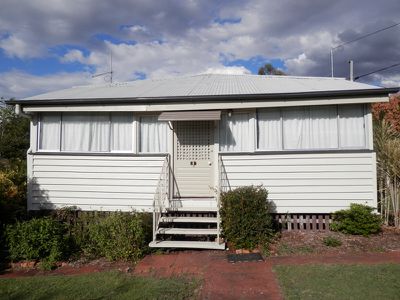 37 North Station Road, North Booval