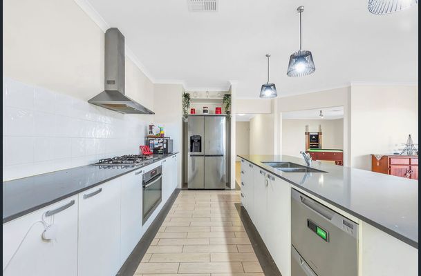 28 Southport Dr, Baldivis