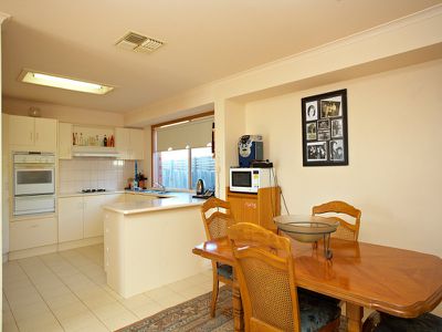 9 Inns Place, Hoppers Crossing