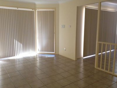 27 Spoonbill Place, Albion Park Rail