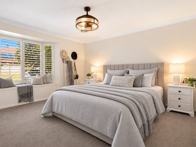 2 Anzio Court , Secret Harbour