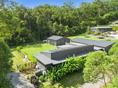 133 Kingfisher Crescent, Palmview