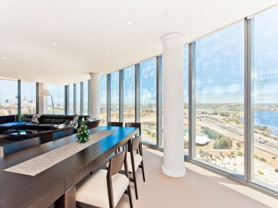 1905 / 96 Bow River, Burswood