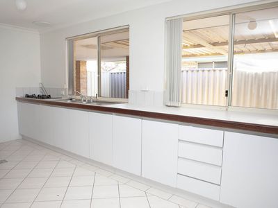 24 Bonanza Court, Huntingdale