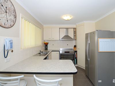4 Bianca Court, Torquay