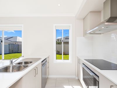 16  Saltair Drive, Eli Waters