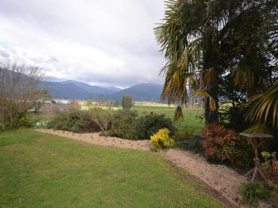 26-28 Ryders Lane , Tawonga