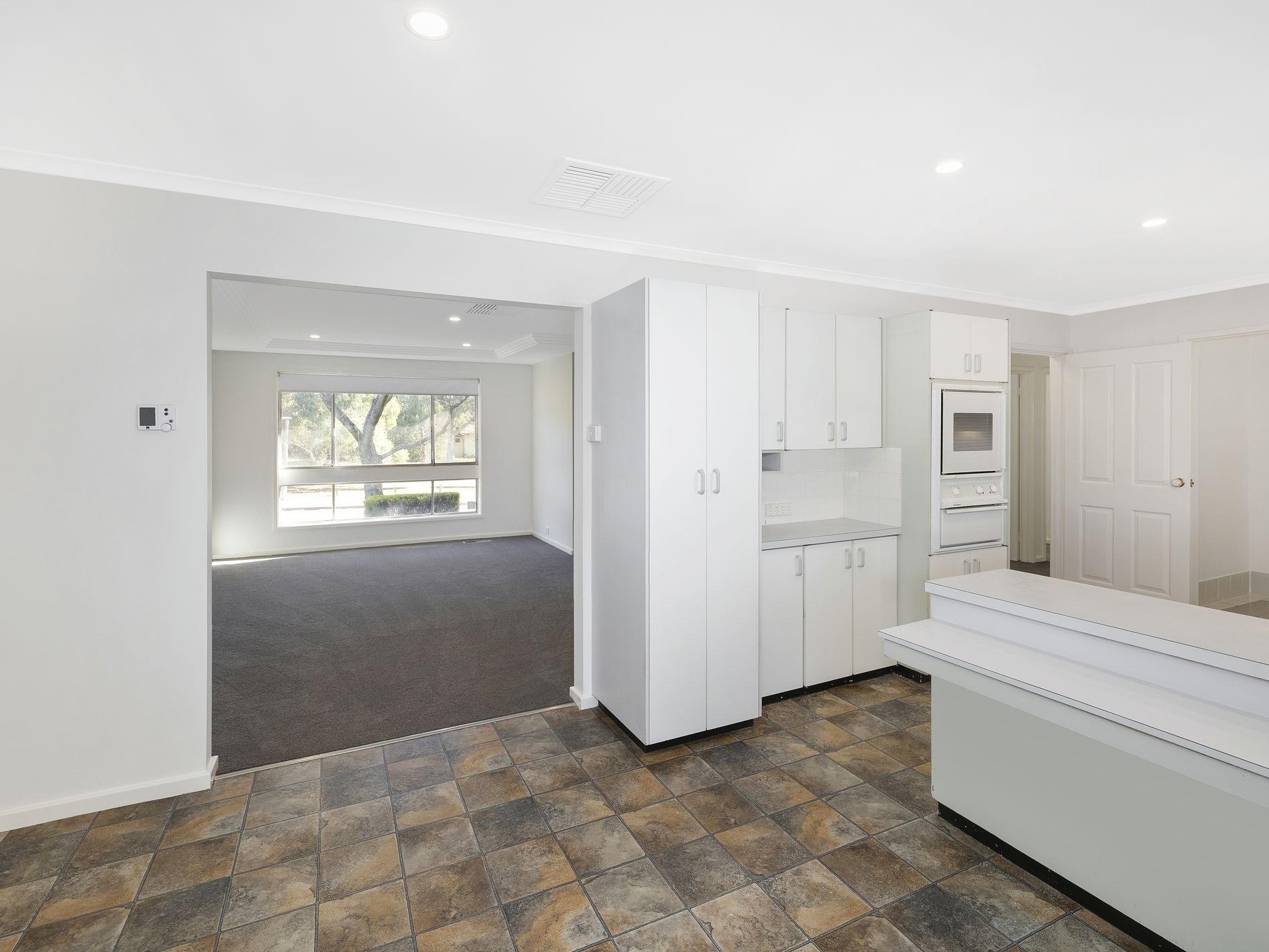 9 Eaves Street, Holt