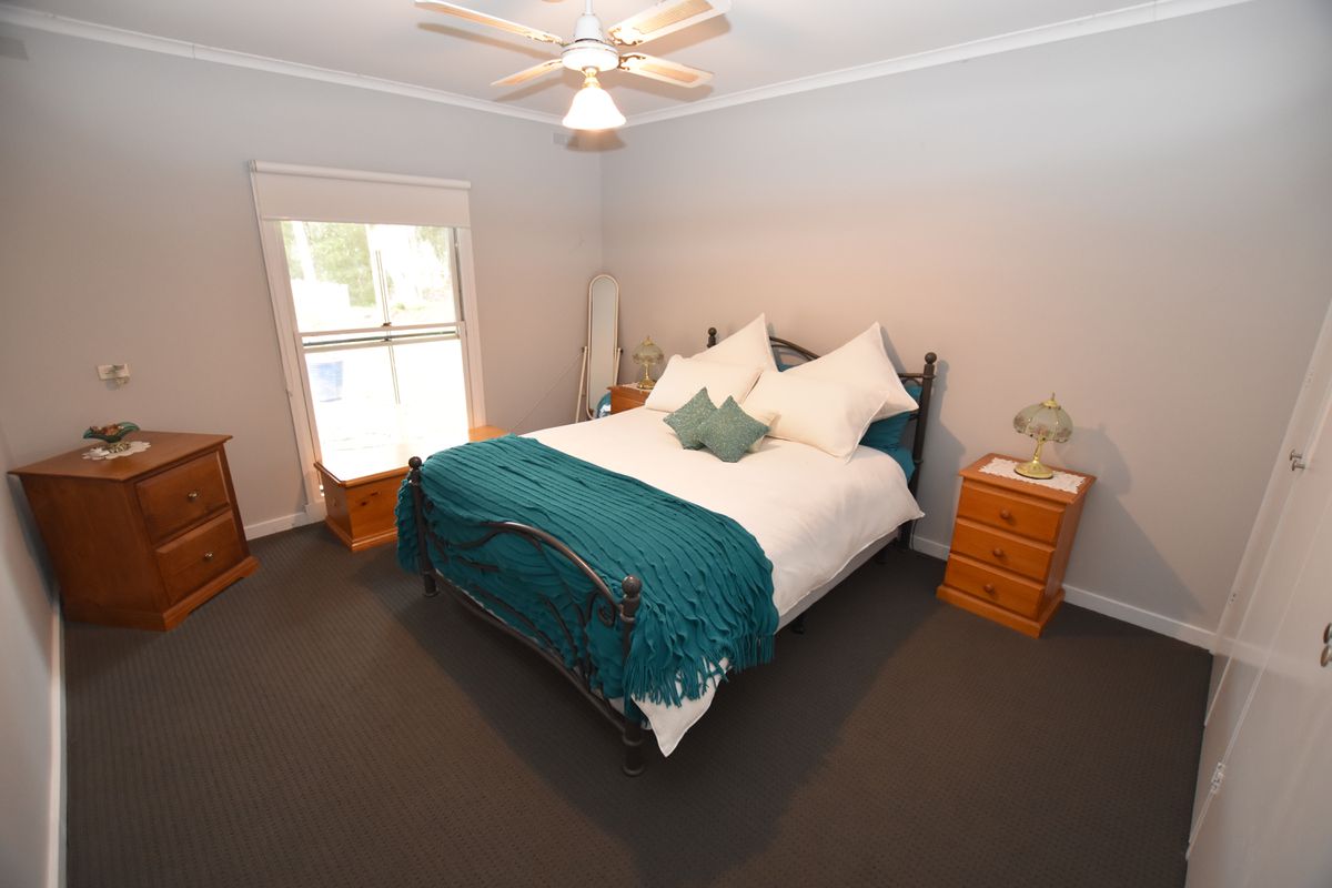 93 Howards Lane, Kyabram