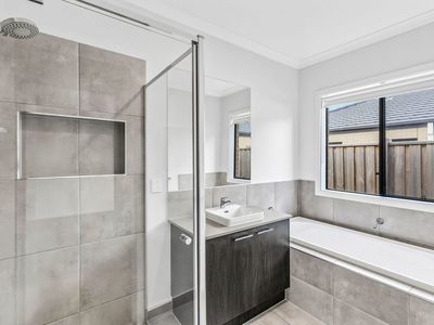 23 Stingray Street, Armstrong Creek