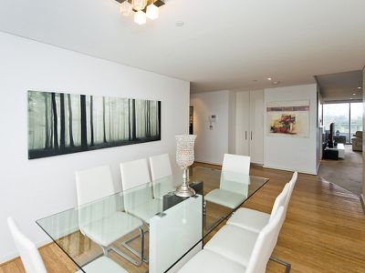 305 / 30 The Circus, Burswood