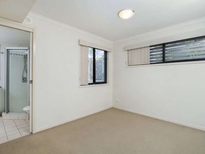 9 / 8 Primrose Street, Bowen Hills
