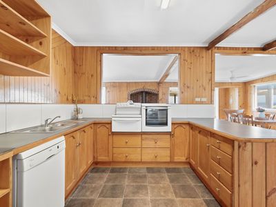 29 Robinia Street, Primrose Sands