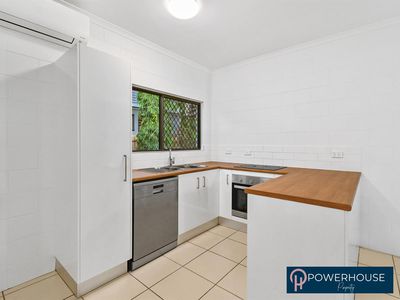 2 / 496 Severin Street, Manunda
