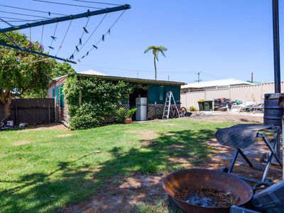 19 Sixth Street, Cardiff South