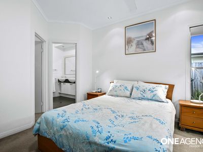 8 / 230 Pulgul Street, Urangan