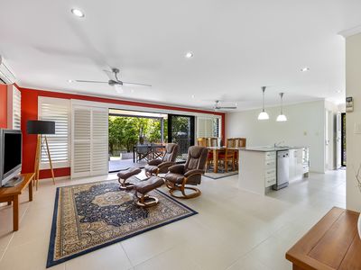 1 / 21 Tewantin Road, Cooroy