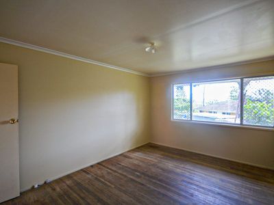 10 Coutts Street, Goodna