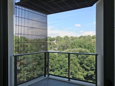 1402 / 1 Scotsman Street, Forest Lodge