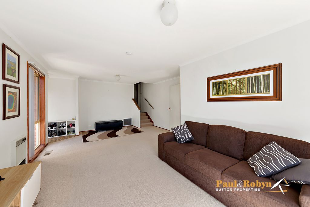 1 / 17 Derrington Crescent, Bonython