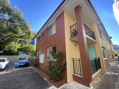 4 / 61 Lachlan Street, Liverpool