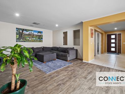 19 Kingdom Drive, Cranbourne