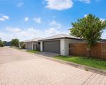 7 Ron Grant Lane, Caboolture South