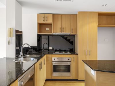 6 Boans Lane, East Perth