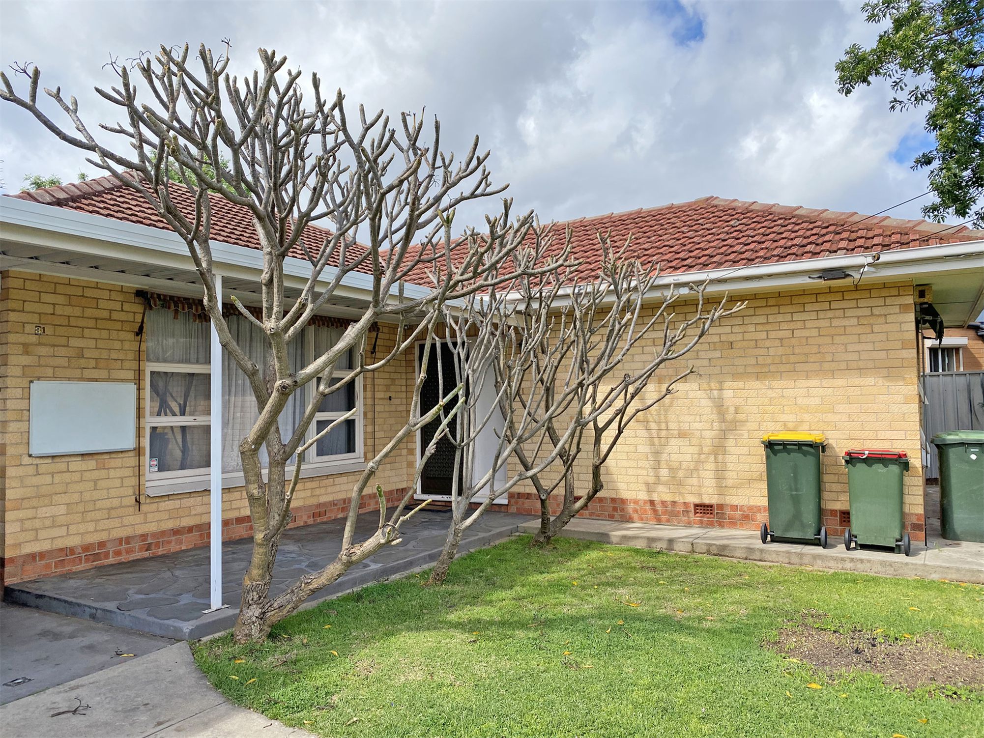 31 Oakleigh Road, Marion