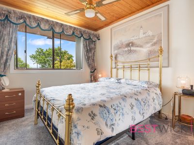 15 Beavis Place, Llanarth