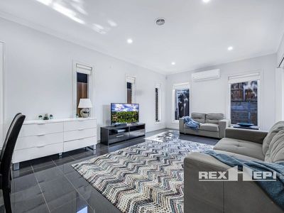 6 Pistachio Close, Hampton Park