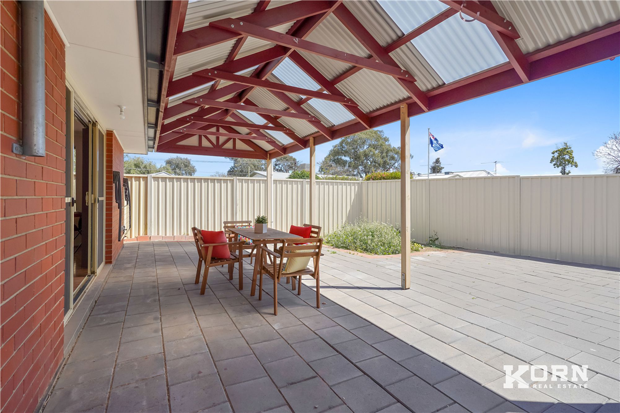 8 Colac Street, Greenacres