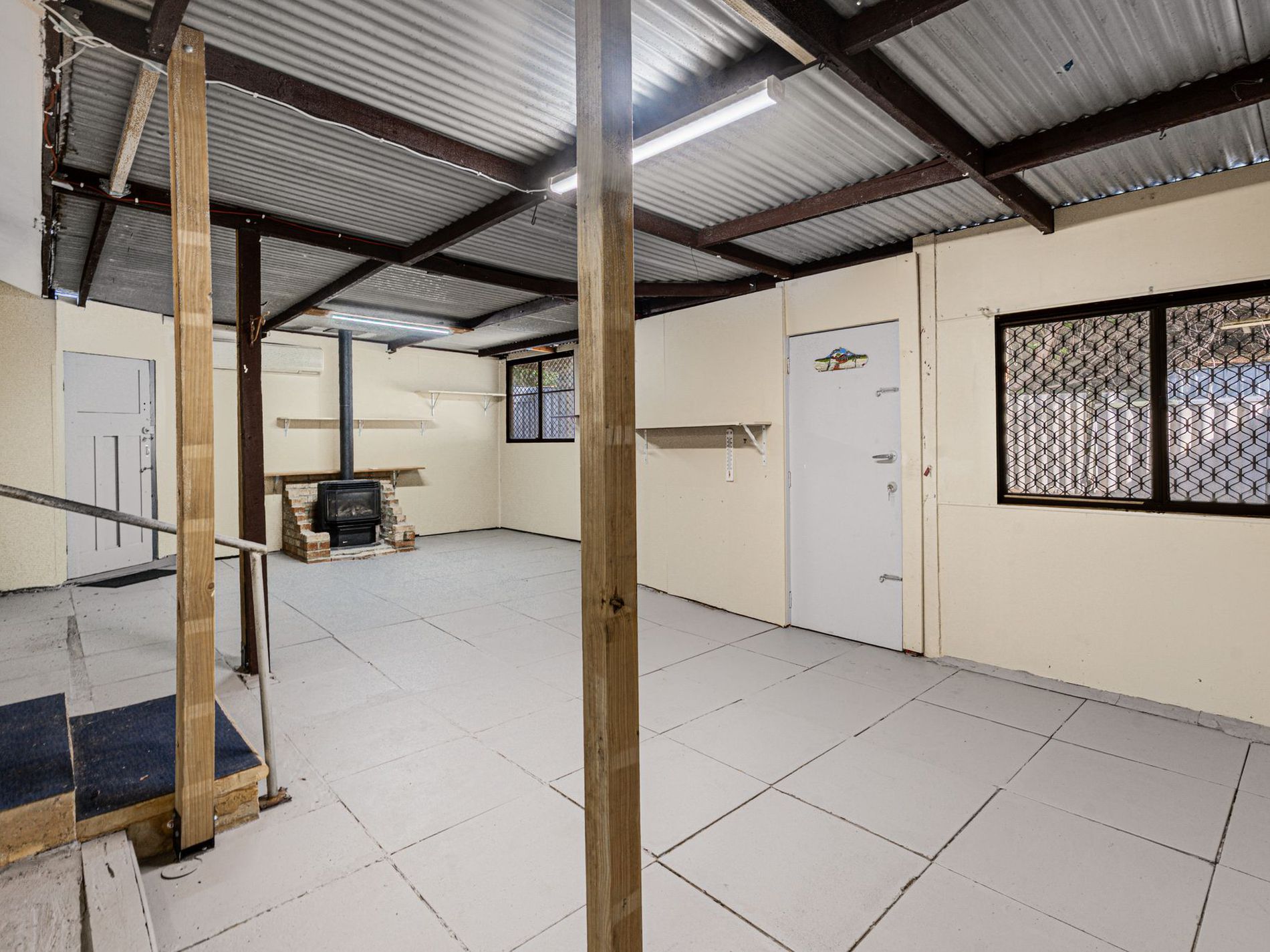 105 Lord Street, Lockridge