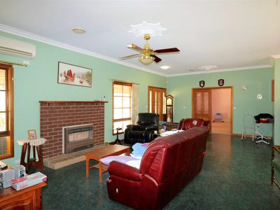 65 Highlands Rd, Seymour