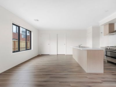 4 Levittown Rise, Werribee