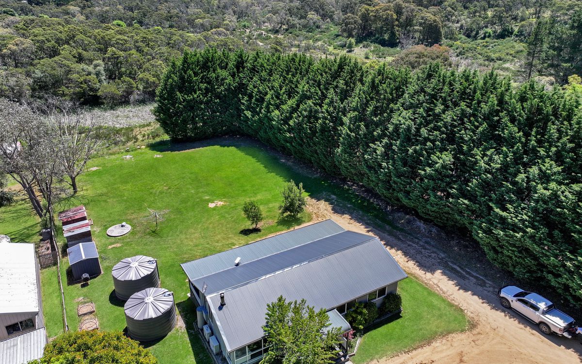 8 Seymour Street, Majors Creek