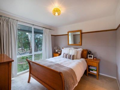 56 Washington Lane, Woodend