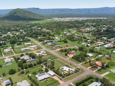 1 John Francis Court, Alice River