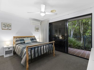 13 Cliff Close, Wakerley