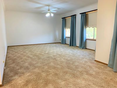 1 Wheatleys Lane, Dubbo