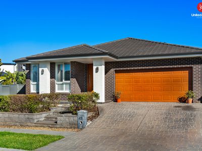 48 Oaklands Circuit, Gregory Hills