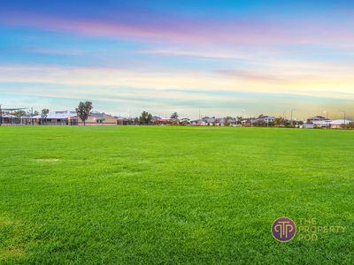 8 Azima Street, Southern River