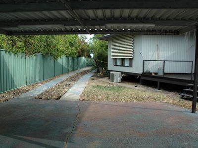 28 Miner Road, Longreach