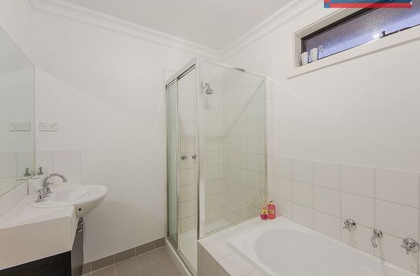 89 Ravenhill Boulevard, Roxburgh Park
