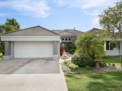 9 Sanctuary Close, Tea Gardens