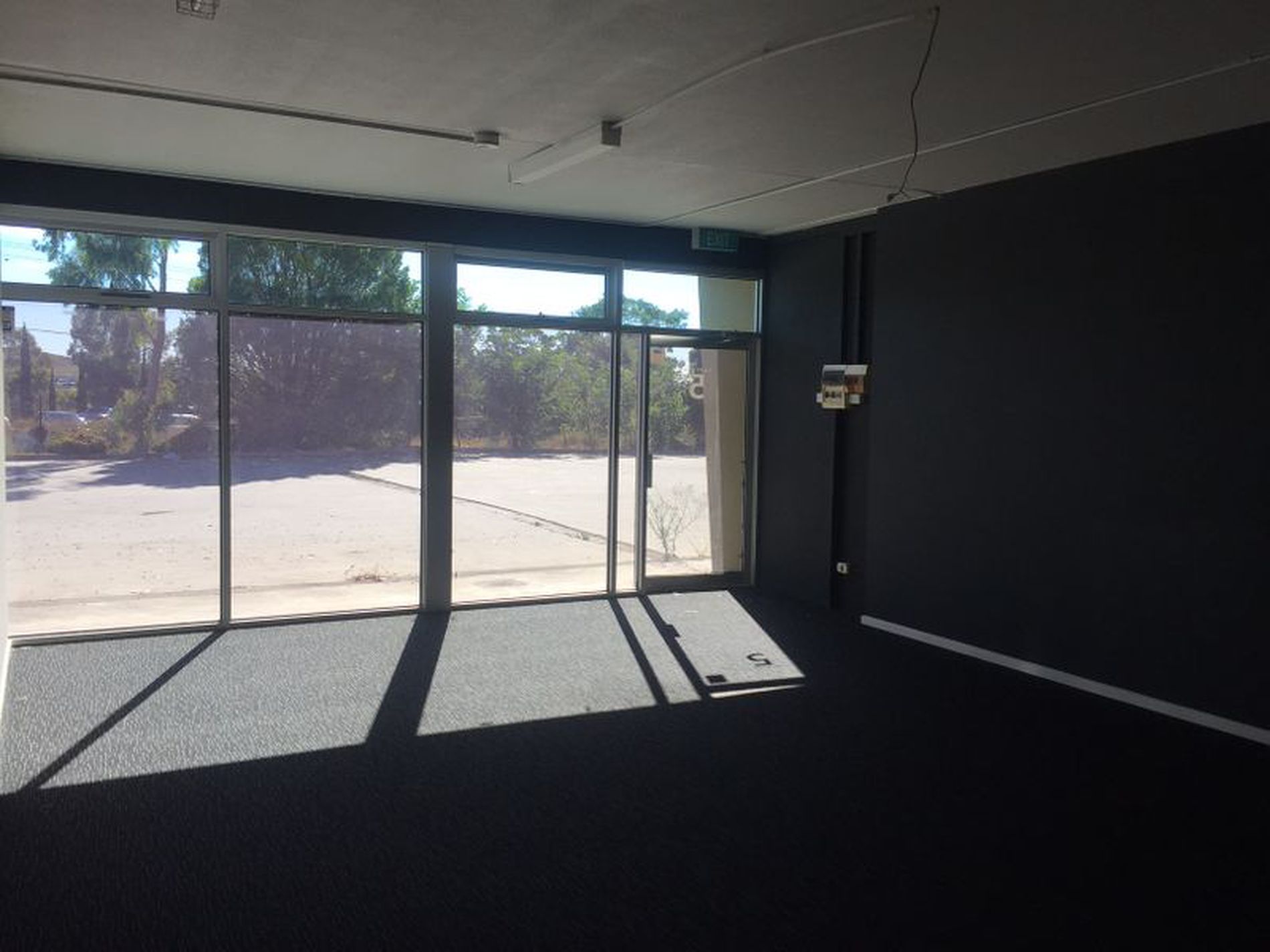 5 / 27 Westside Drive, Laverton North