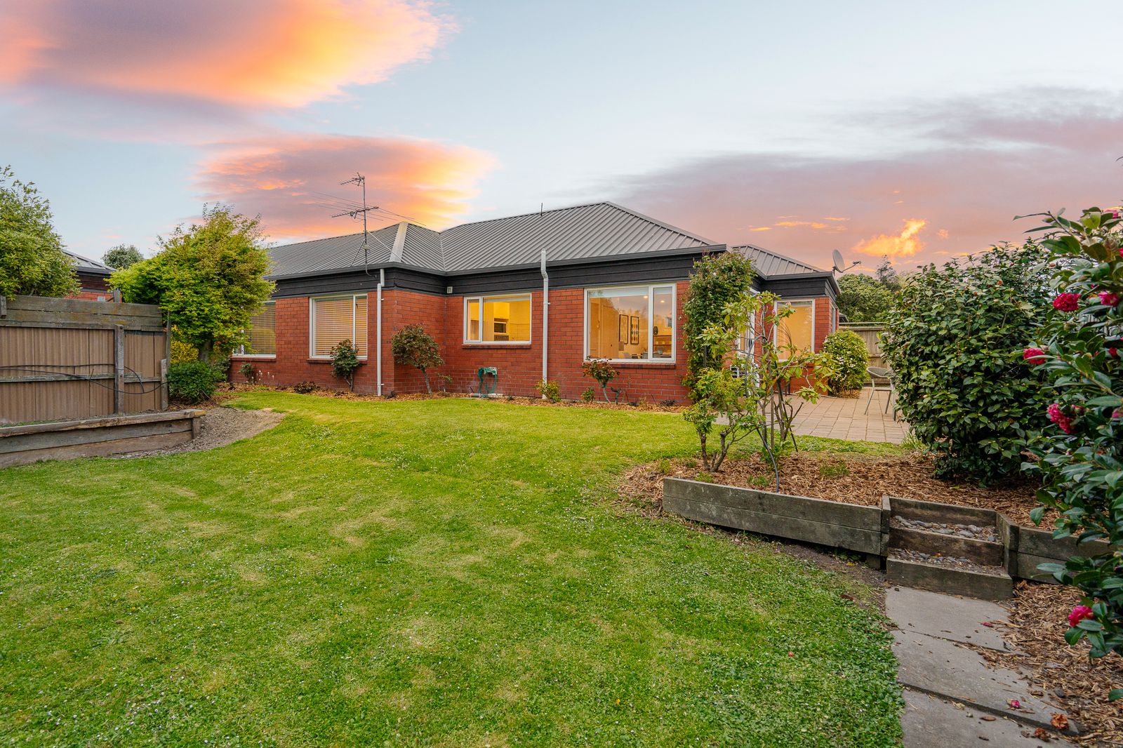 12 McLeish Lane